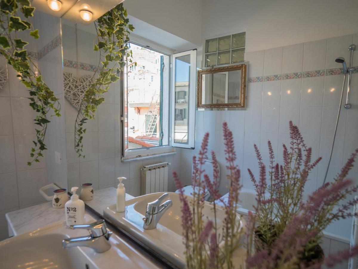 Recanissu Apartment With Balcony & Ac Vernazza Bagian luar foto