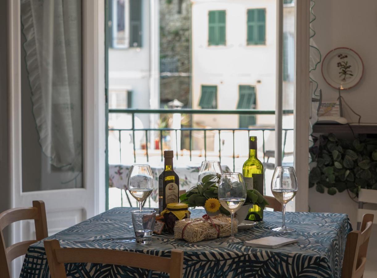 Recanissu Apartment With Balcony & Ac Vernazza Bagian luar foto